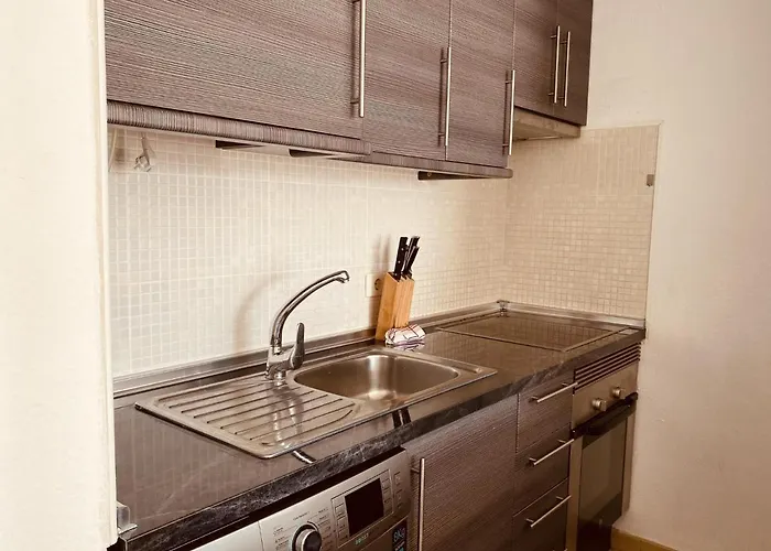 Sol Y Luna 阿德耶